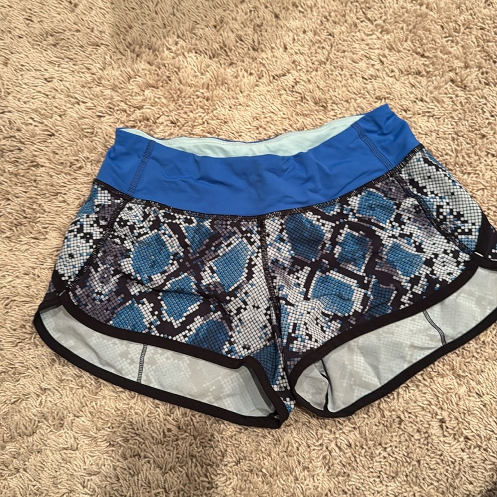 Blue snake pattern lululemon speed up shorts